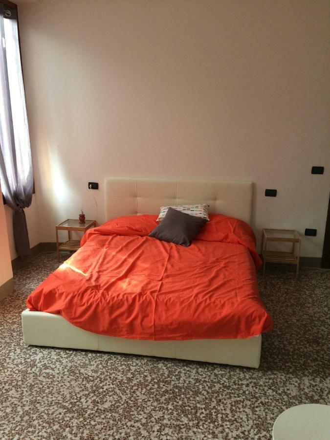 술자노 Wake Surf House B&B 외부 사진